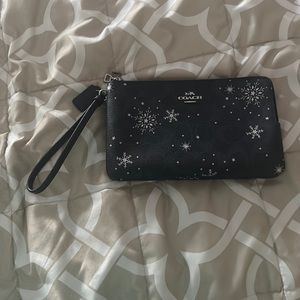 Coach winter clutch - navy with silver snow flakes